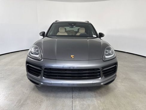 Certified 2023 Porsche Cayenne AWD/4WD image 10