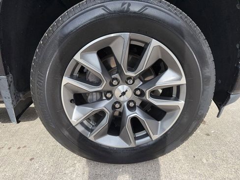 Used 2019 Chevrolet Silverado 1500 RST w/ All-Star Edition RWD image 39