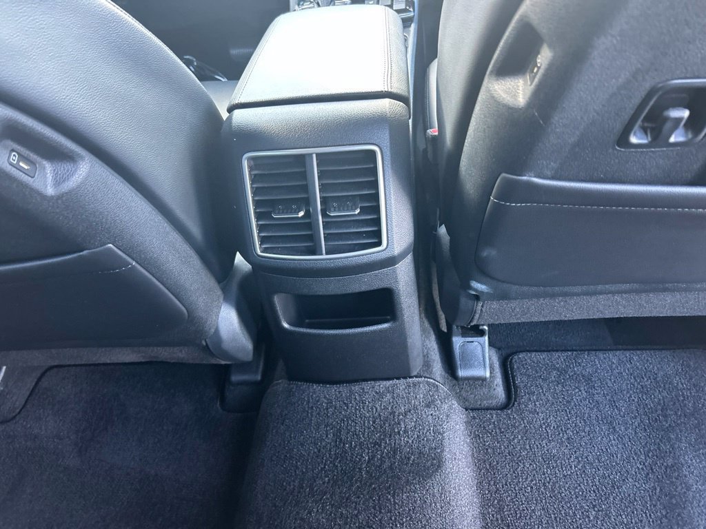 Used 2025 Kia Sportage EX FWD image 29