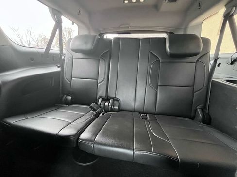 Used 2015 Chevrolet Suburban LTZ image 14