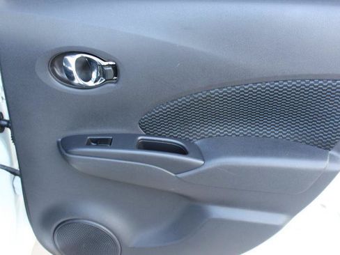 Used 2016 Nissan Versa Note SV FWD image 15