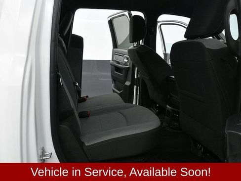 Used 2022 RAM 2500 Big Horn w/ Level 1 Equipment Group image 11