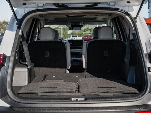 Used 2022 Kia Telluride S image 28