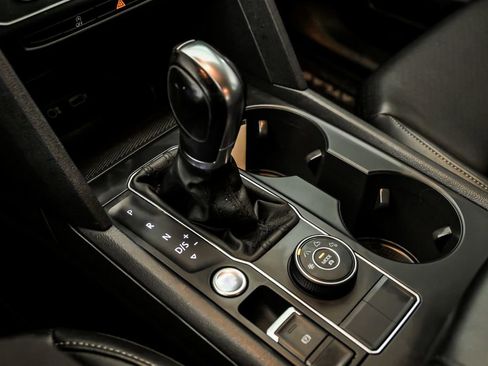 Used 2019 Volkswagen Atlas SE w/ Towing Package image 22