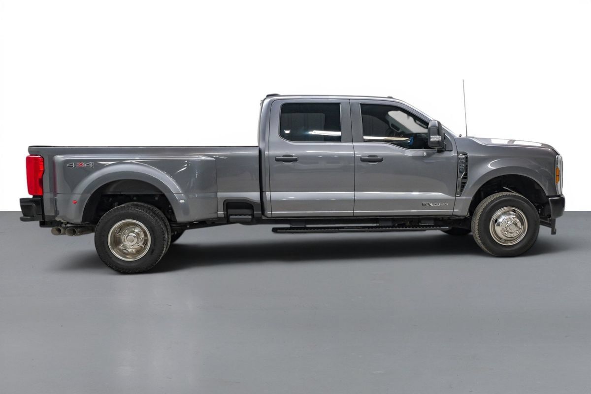 Used 2025 Ford F350 XL AWD/4WD image 5