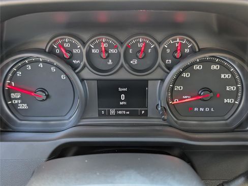 Used 2024 Chevrolet Silverado 1500 Custom image 27