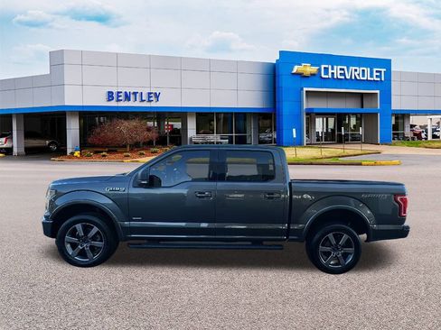 Used 2016 Ford F150 XLT w/ Equipment Group 302A Luxury image 2