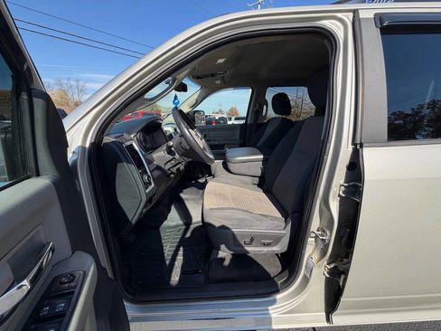 Used 2010 Dodge Ram 2500 Truck SLT w/ Big Horn Regional Pkg image 4