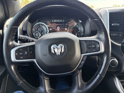 Used 2020 RAM 1500 Big Horn AWD/4WD image 11