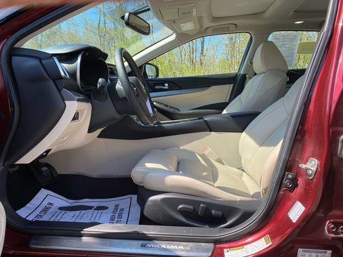 Used 2016 Nissan Maxima 3.5 SL image 12