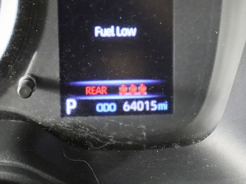 Used 2020 Toyota Corolla SE image 32