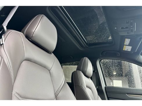 Certified 2025 MAZDA CX-5 Signature image 16