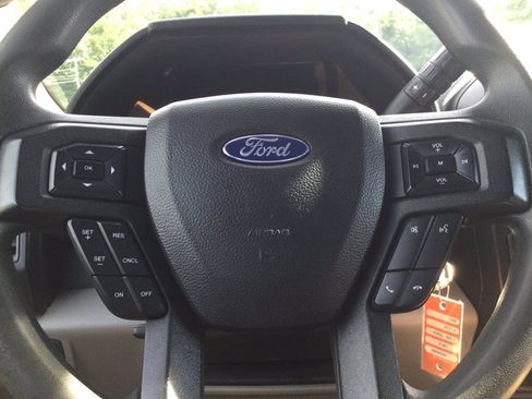 Used 2019 Ford F150 XL w/ Equipment Group 101A Mid AWD/4WD image 24