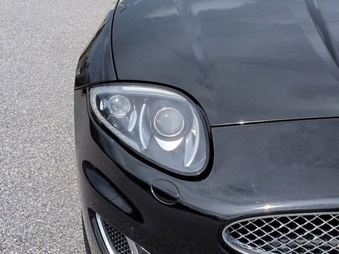 Used 2014 Jaguar XK Convertible image 11
