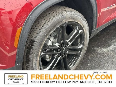 New 2026 Chevrolet Traverse LT w/ LPO, Floor Liner Package image 8