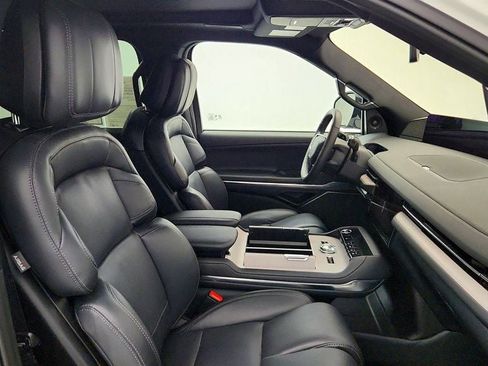 Used 2025 Lincoln Navigator Reserve w/ Jet Appearance Package AWD/4WD image 28