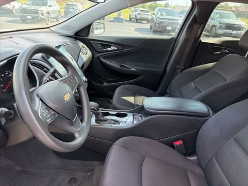Used 2024 Chevrolet Malibu LS image 6
