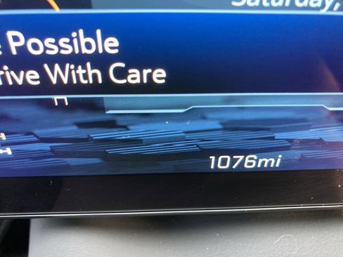 Used 2026 Chevrolet Suburban Premier image 12