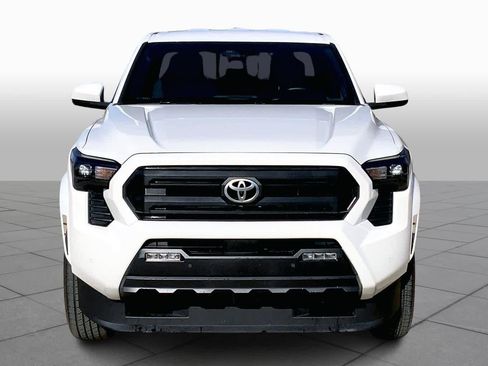 Used 2024 Toyota Tacoma SR5 image 4