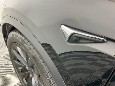 Used 2019 Tesla Model X Performance image 10