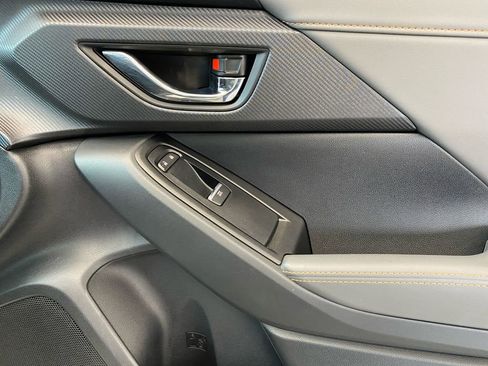 New 2025 Subaru Crosstrek 2.5i Limited w/ Crosstrek Mirror Package image 15