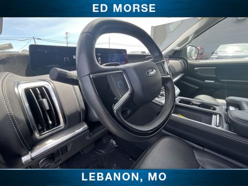 Used 2025 Ford Expedition Max Platinum AWD/4WD image 10