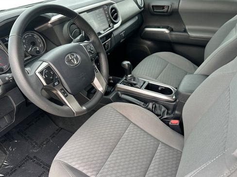 Certified 2023 Toyota Tacoma SR5 image 9