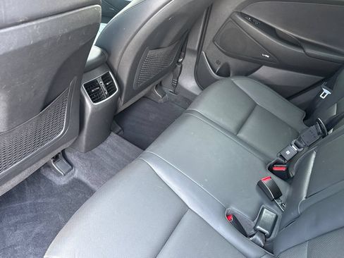 Used 2017 Hyundai Tucson Limited w/ Limited Ultimate Package 03 FWD image 13