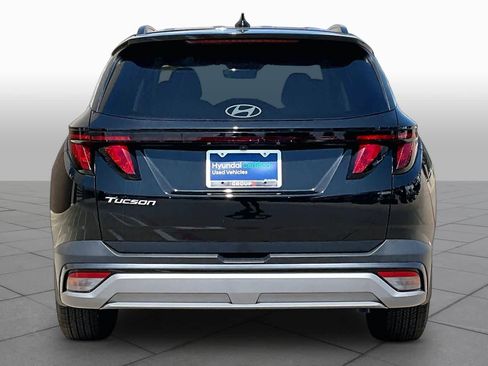 Used 2025 Hyundai Tucson SEL FWD image 5