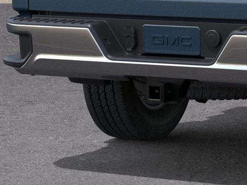 New 2026 GMC Sierra 2500 Pro image 14