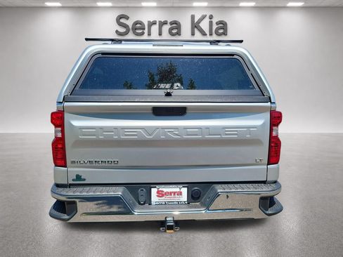 Used 2021 Chevrolet Silverado 1500 LT AWD/4WD image 4