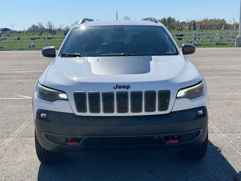 Used 2020 Jeep Cherokee Trailhawk w/ Cold Weather Group AWD/4WD image 2