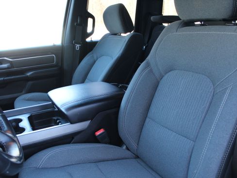Used 2022 RAM 1500 Big Horn image 10