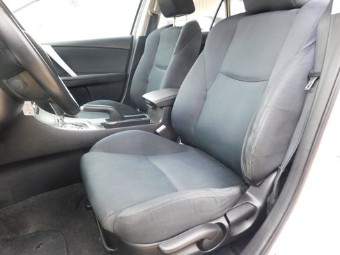 Used 2011 MAZDA MAZDA3 s Sport image 13