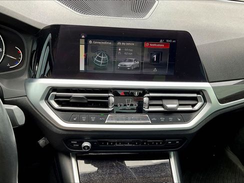 Used 2020 BMW 330i xDrive Sedan w/ Driving Assistance Package AWD/4WD image 15