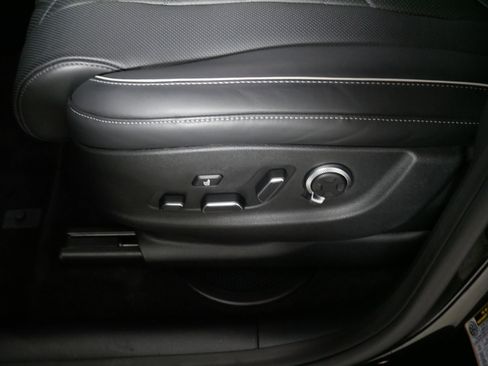 Used 2025 Genesis GV80 3.5T Prestige AWD/4WD image 20