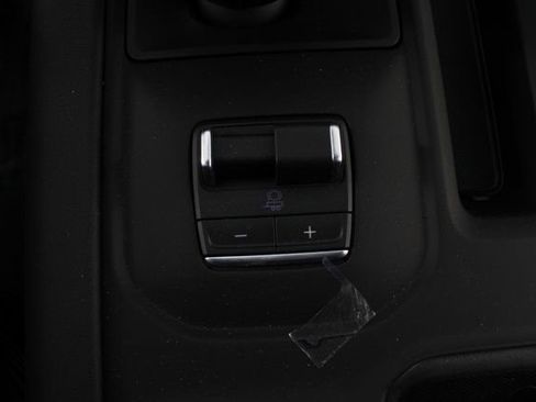 New 2026 GMC Sierra 1500 Denali w/ Denali Reserve Package image 9