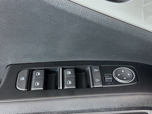 Used 2024 Kia Soul LX w/ Option Group 015 image 15