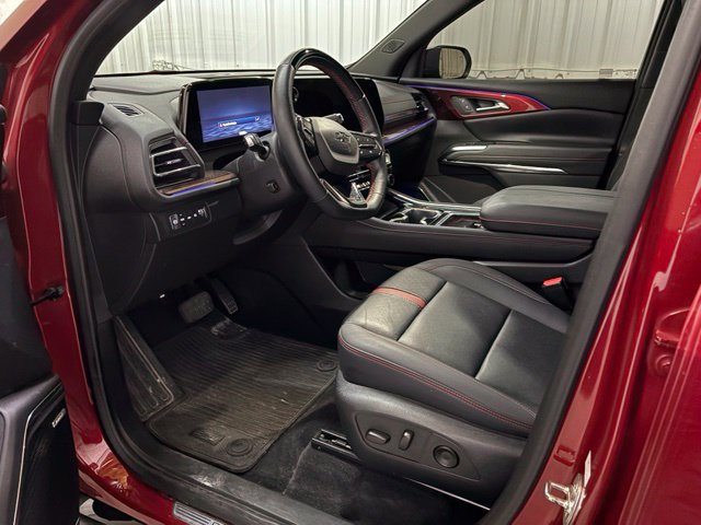 Used 2025 Chevrolet Traverse RS AWD/4WD image 33