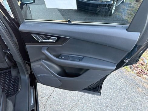 Used 2017 Audi Q7 2.0T Premium Plus w/ Premium Plus Package image 27