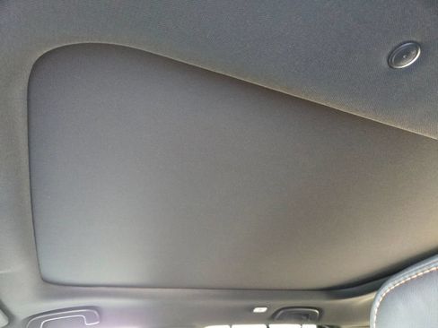 Used 2025 Honda Pilot TrailSport image 33