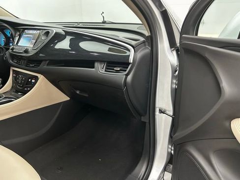 Used 2018 Buick Envision Preferred image 31