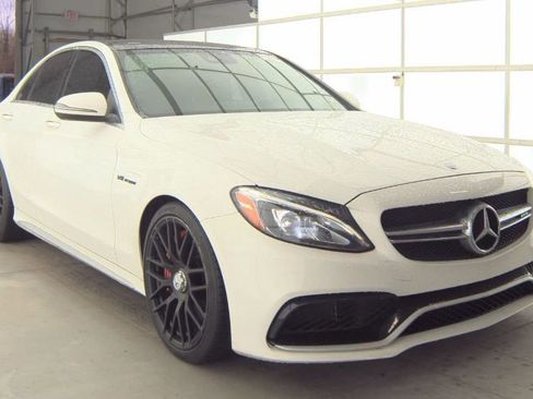 Used 2017 Mercedes-Benz C 63 AMG S image 3