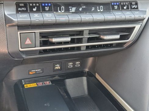 Used 2025 Toyota Camry XSE w/ Premium Package FWD image 20