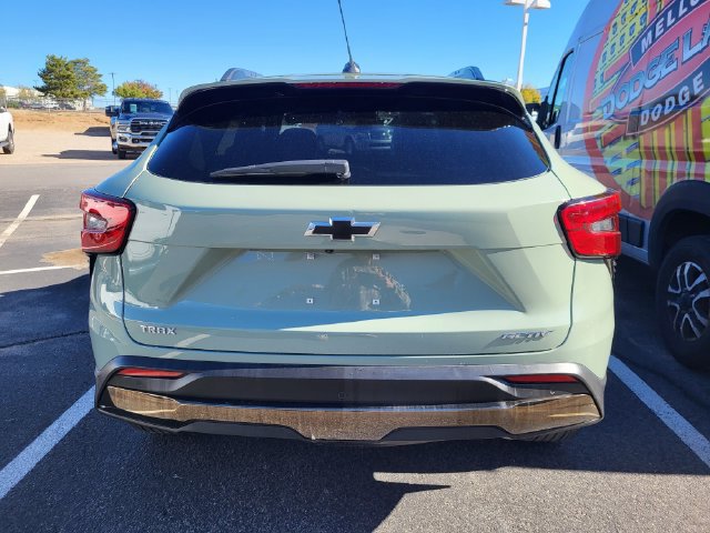 Used 2025 Chevrolet Trax ACTIV w/ Driver Confidence Package FWD image 4