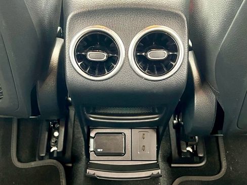 Certified 2023 Mercedes-Benz EQB 300 4MATIC image 29