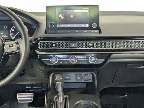 Used 2023 Honda Civic Sport image 37