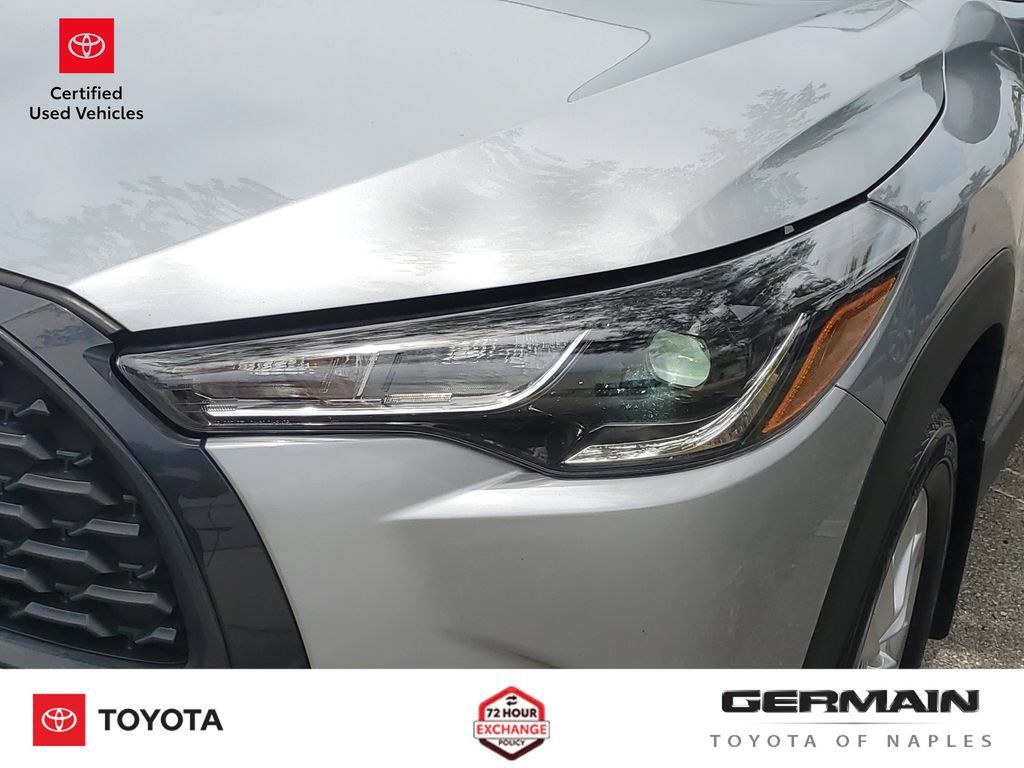 Certified 2024 Toyota Corolla Cross LE AWD/4WD image 16