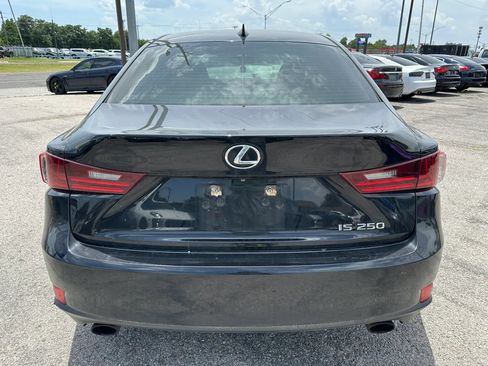 Used 2014 Lexus IS 250 w/ Navigation Package RWD image 33