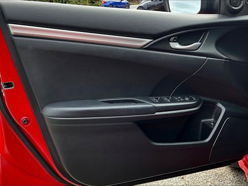 Used 2021 Honda Civic Sport image 17